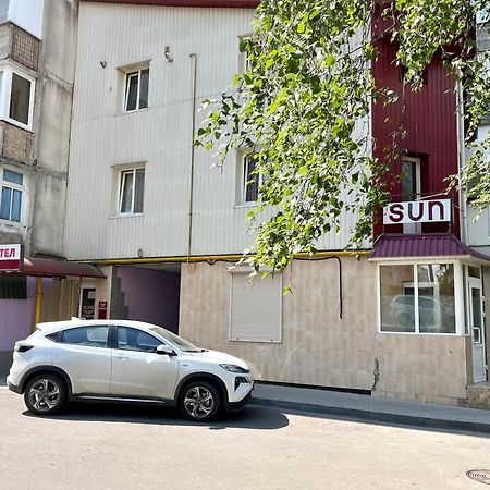 Sun Hostel Khmelʼnytsʼkyy Bagian luar foto